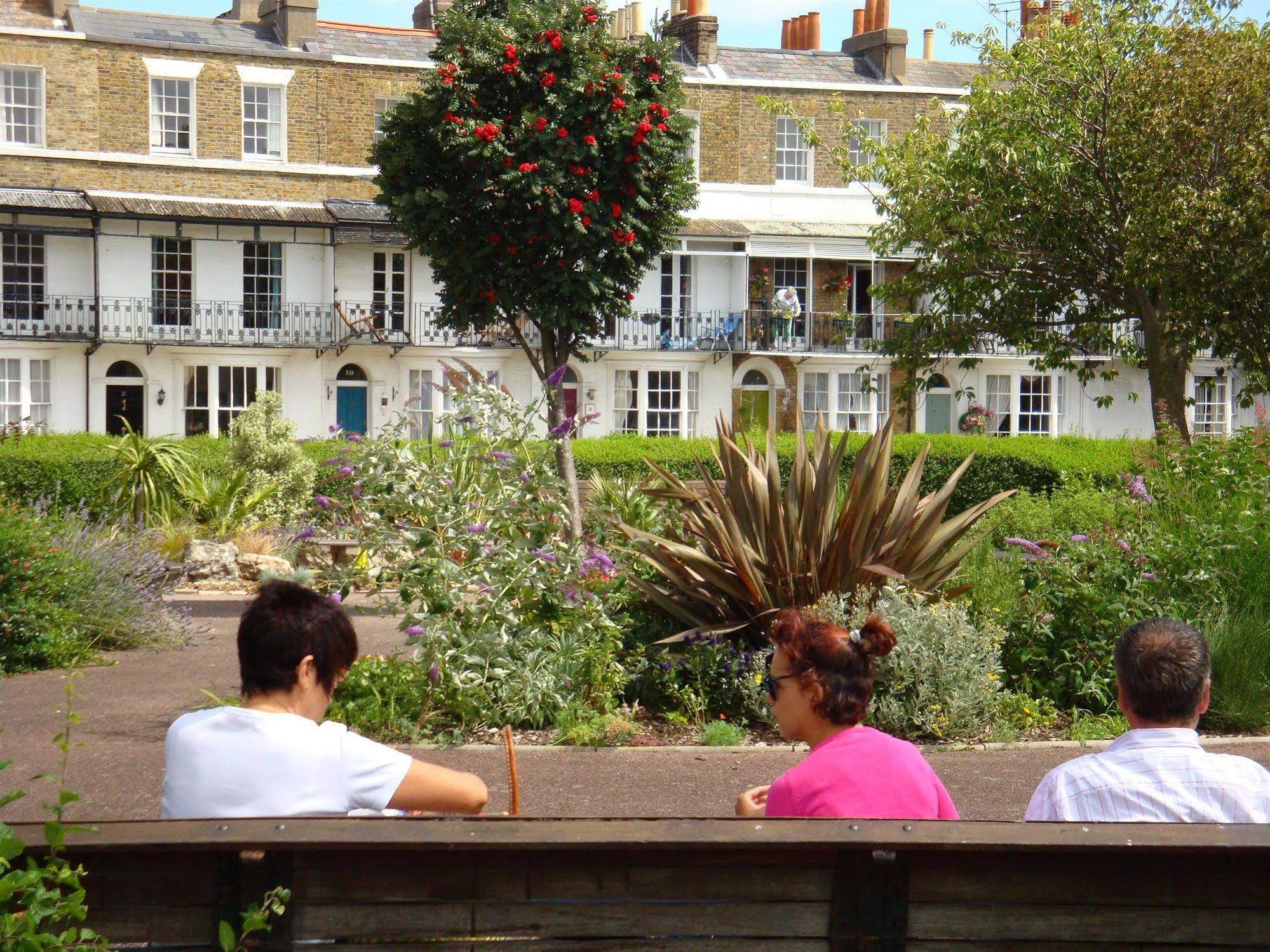 Spencer Court Hotel Ramsgate Bagian luar foto